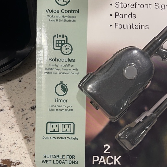 ❤️NEW!!❤️2 Feit Electric Smart Plugs Outlet Plugs. - Picture 6 of 17